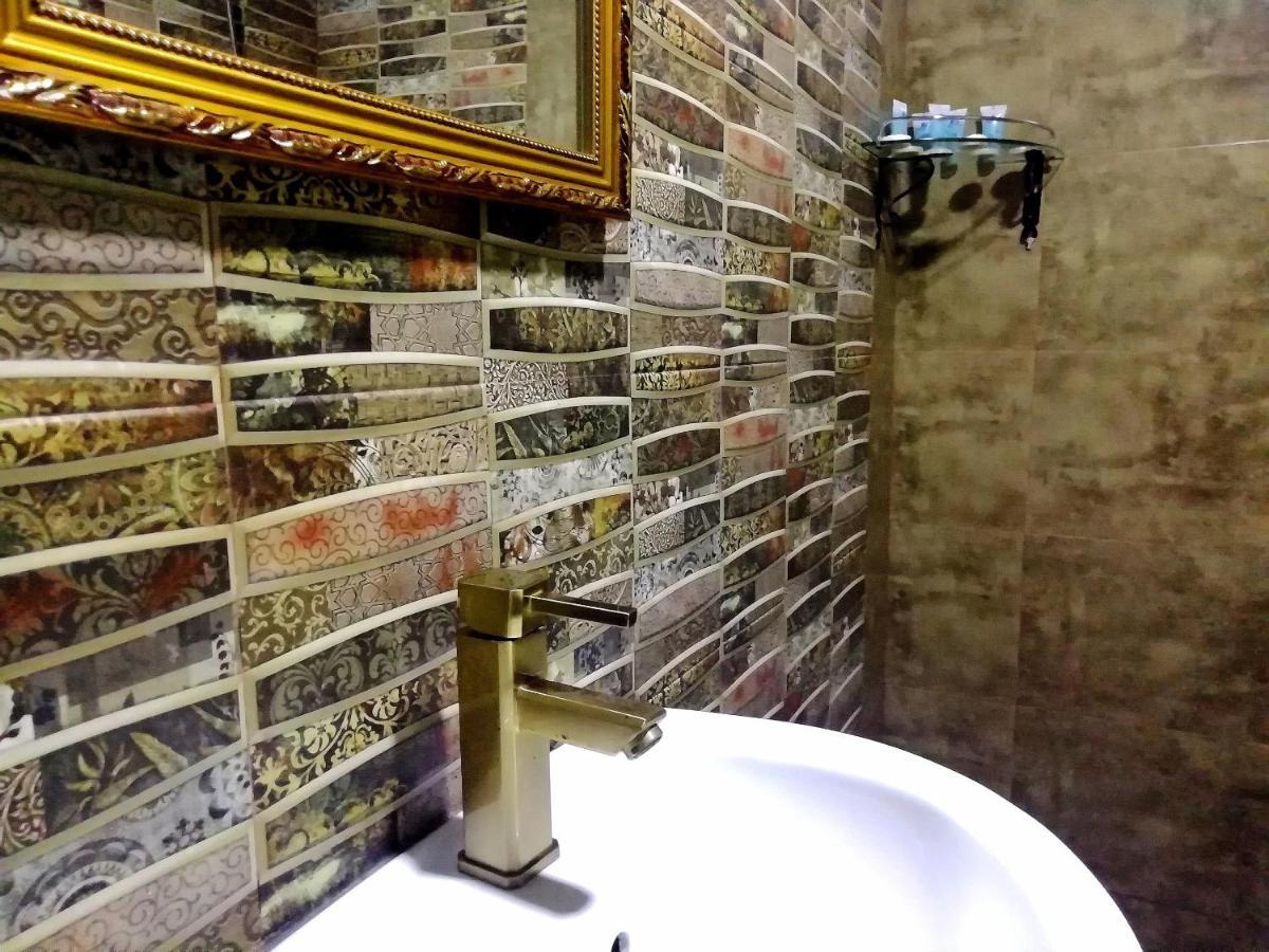 Winetorium Hotel Tbilisi Bagian luar foto