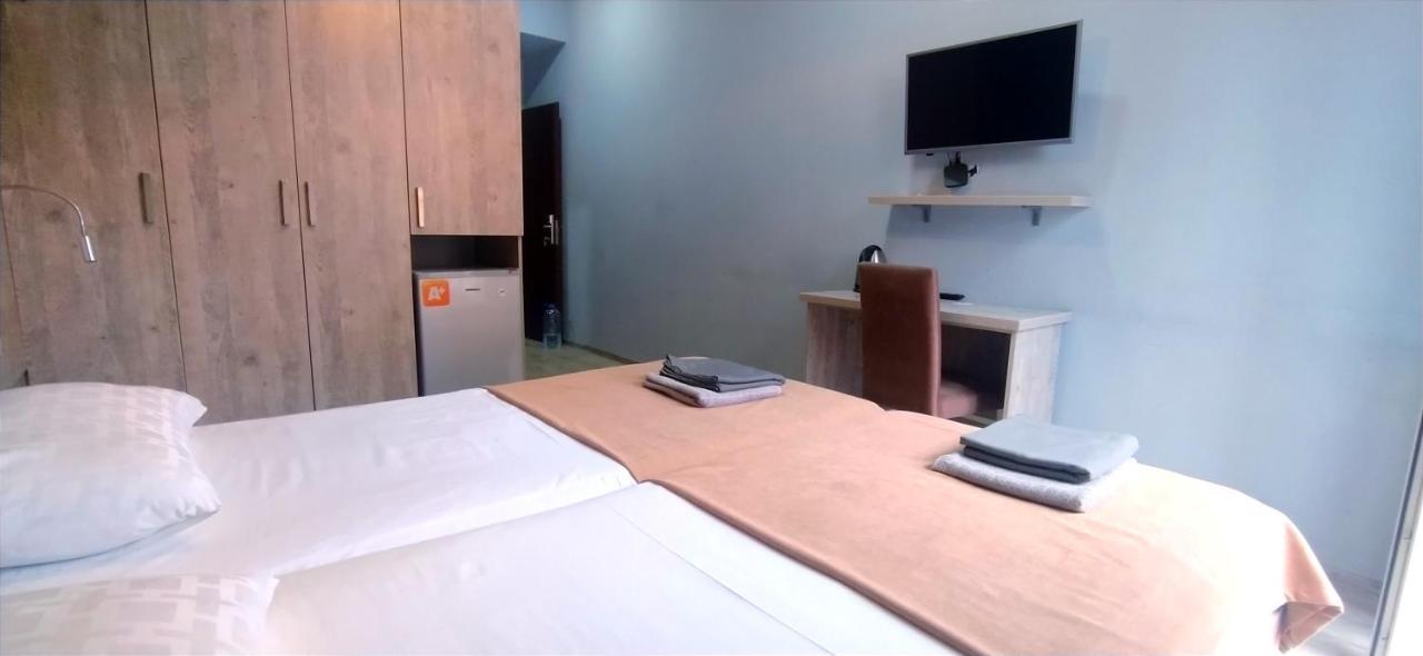 Winetorium Hotel Tbilisi Bagian luar foto