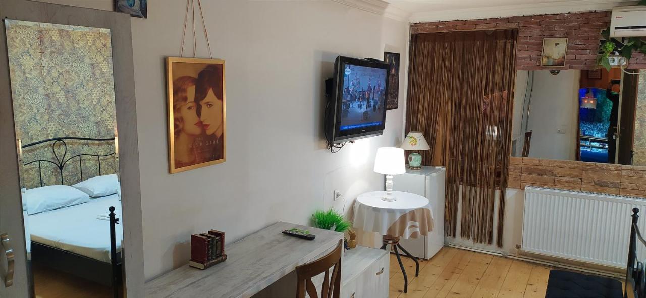 Winetorium Hotel Tbilisi Bagian luar foto