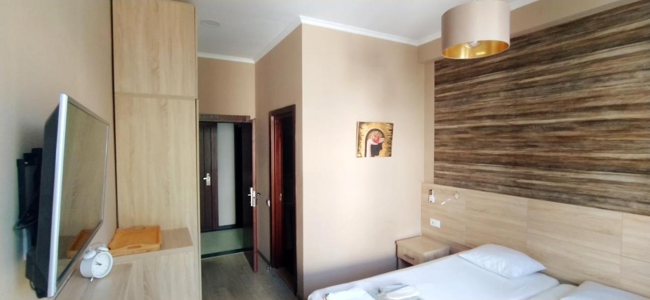 Winetorium Hotel Tbilisi Bagian luar foto